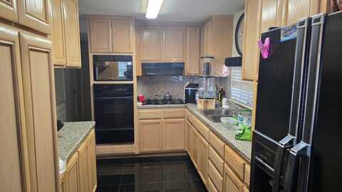 3667 W Valley Blvd Spc 116, Pomona, CA 91789
