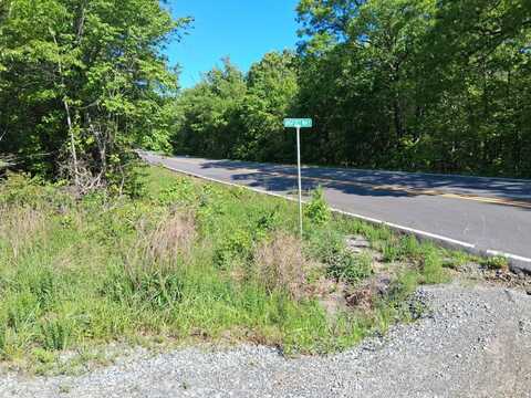 111111 Bigfoot Way, Honobia, OK 74957