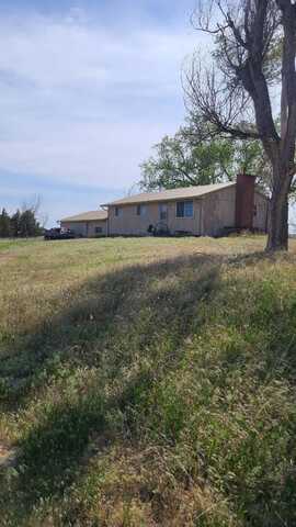 35210 W. Walker Rd., Sutherland, NE 69165