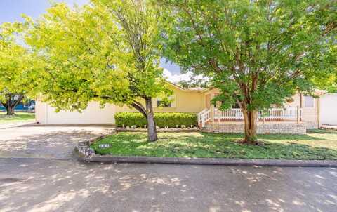 300 Live Oak, Ingram, TX 78025