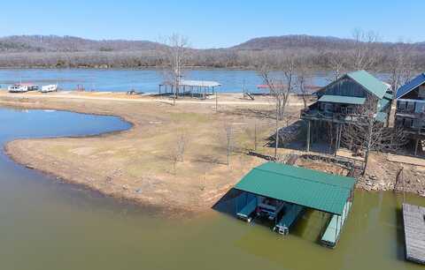 Gumdale, DECATURVILLE, TN 38329