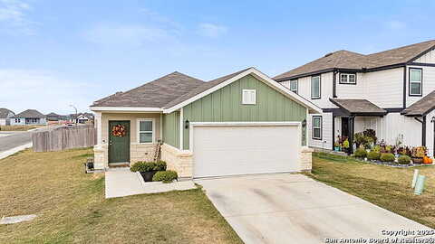 Sweetgrass, NEW BRAUNFELS, TX 78130