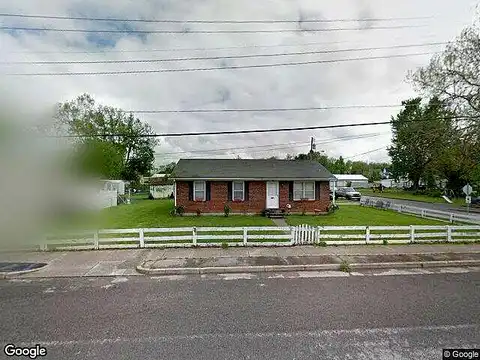 Broadway, HARRODSBURG, KY 40330