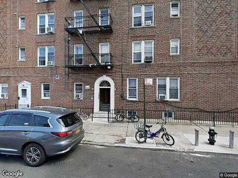 68Th St, Brooklyn, NY 11220