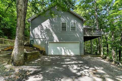 Fox, HIAWASSEE, GA 30546