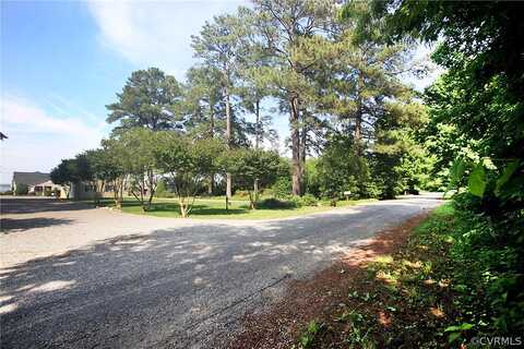 Rappahannock Beach Drive, Tappahannock, VA 22560