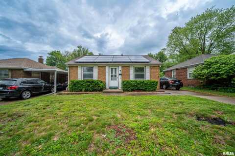 1009 E PARIS Avenue, Peoria Heights, IL 61616