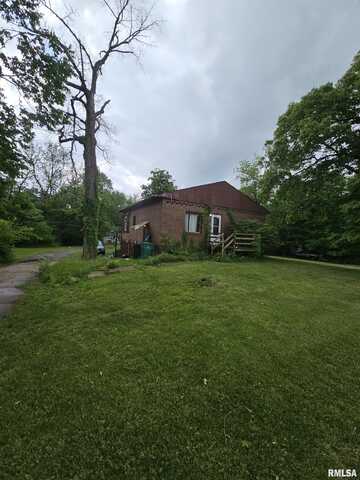 3300 E WASHINGTON Street, East Peoria, IL 61611