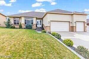 74Th, YAKIMA, WA 98908