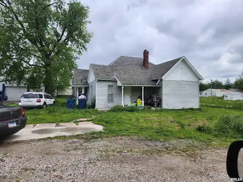177 E WHITE Street, Ashley, IL 62801