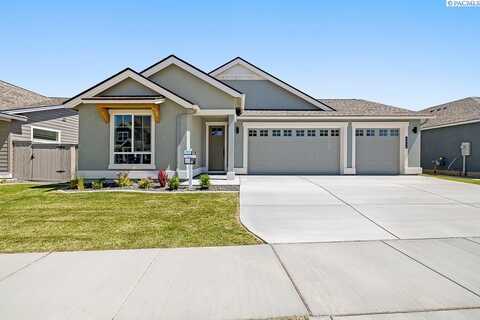 2840 Avrio Ave, Richland, WA 99354