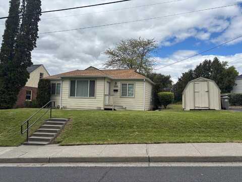 1320 NE Harvey Rd, Pullman, WA 99163