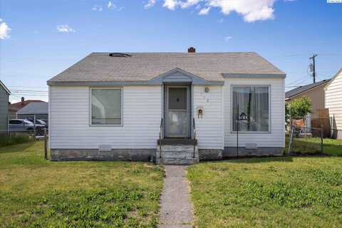 1020 W Park, Pasco, WA 99301