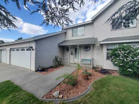 7218 W 15th Ave, Kennewick, WA 99336