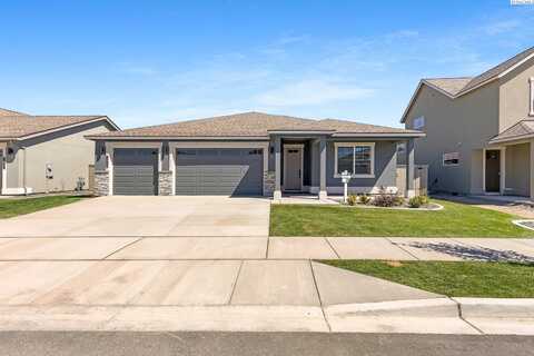 2828 Avrio Ave, Richland, WA 99354