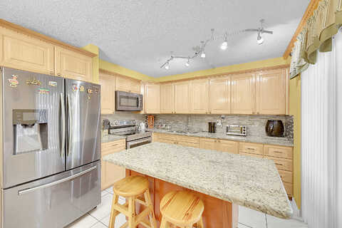 Woodland, PALM SPRINGS, FL 33461