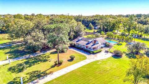 941 Summer Shade Ln, Cantonment, FL 32533