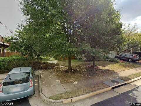 Maison Carree, ASHBURN, VA 20148