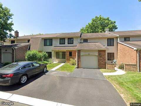 Danor, CHESTERBROOK, PA 19087