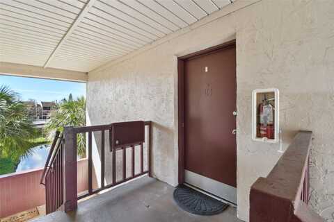 3828 N LAKE DRIVE, TAMPA, FL 33614