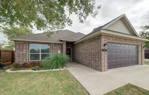 Pine, ALVORD, TX 76225