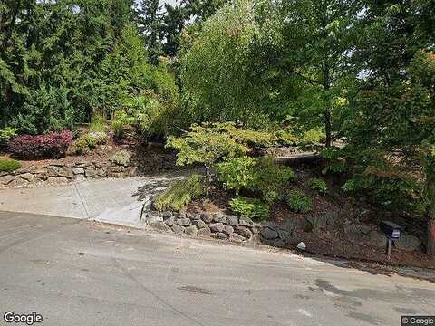 Lenore, HAPPY VALLEY, OR 97086