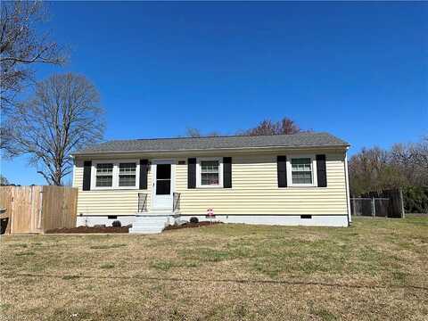Lawndale, HAMPTON, VA 23661