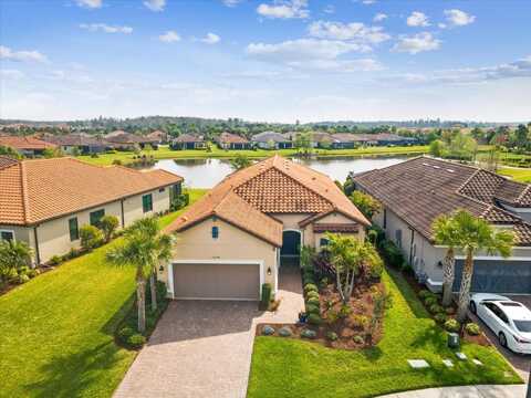 11248 JUGLANS DRIVE, ODESSA, FL 33556