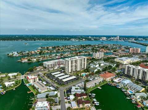400 ISLAND WAY, CLEARWATER, FL 33767
