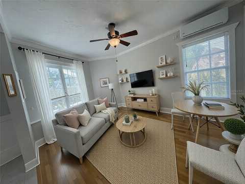 2305 W TEXAS AVENUE, TAMPA, FL 33629