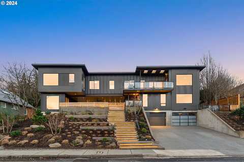 Lincoln, HOOD RIVER, OR 97031