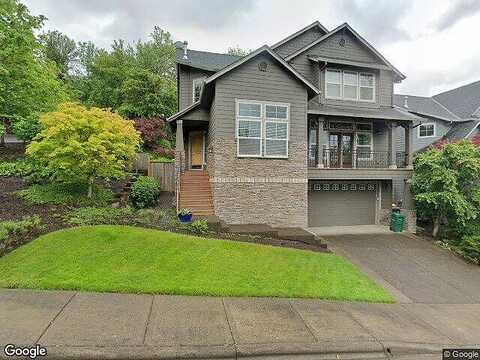 Leslie, PORTLAND, OR 97223