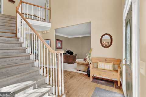 902 Laurel Crest Drive, Woodstock, GA 30189