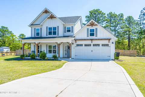 705 Fleming Court, Carthage, NC 28327