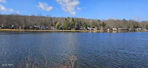 112 LAKE Drive S, Milford, PA 18337