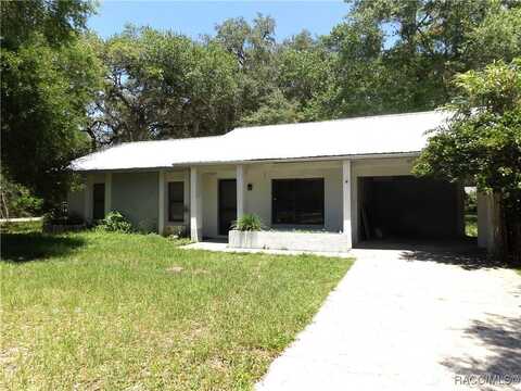 8955 N Basswood Avenue, Crystal River, FL 34428