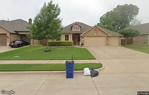 Tara, BURLESON, TX 76028