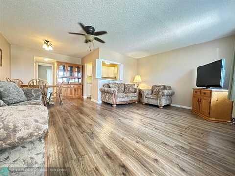 326 Tilford P, Deerfield Beach, FL 33442