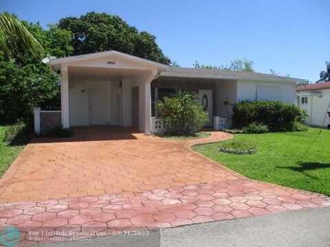 4595 NW 43rd Ct, Lauderdale Lakes, FL 33319
