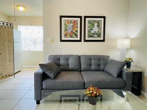 889 NW 16th Ave, Fort Lauderdale, FL 33311