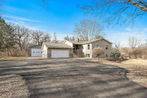 Eaglewood, SHAKOPEE, MN 55379