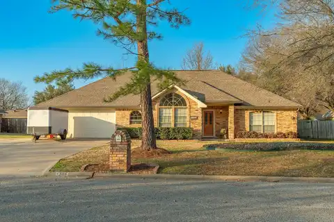 Tiffany, COMMERCE, TX 75428