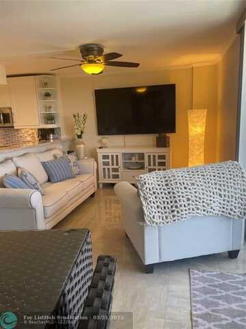 1731 SE 15th St, Fort Lauderdale, FL 33316