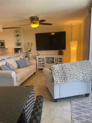 1731 SE 15th St, Fort Lauderdale, FL 33316