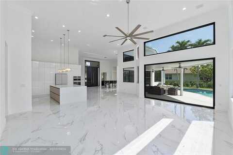 410 Sabal Way, Weston, FL 33326