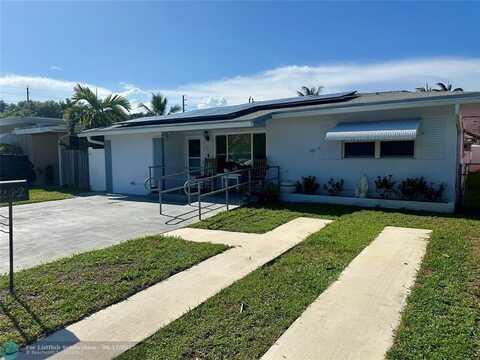 262 SW 8th St, Dania Beach, FL 33004