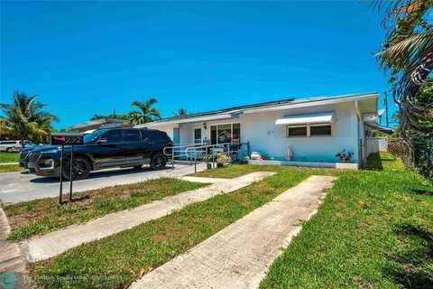 262 SW 8th St, Dania Beach, FL 33004