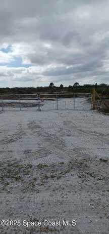 22184 NW 278th Street, Okeechobee, FL 34972