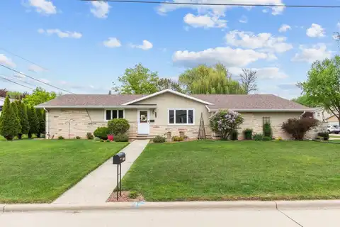3512 CRESTVIEW Drive, APPLETON, WI 54915