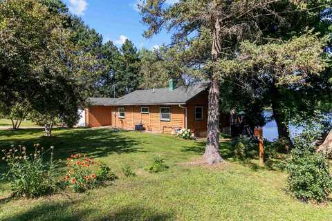 N7346 KEATINGS LAKE Drive, IOLA, WI 54945